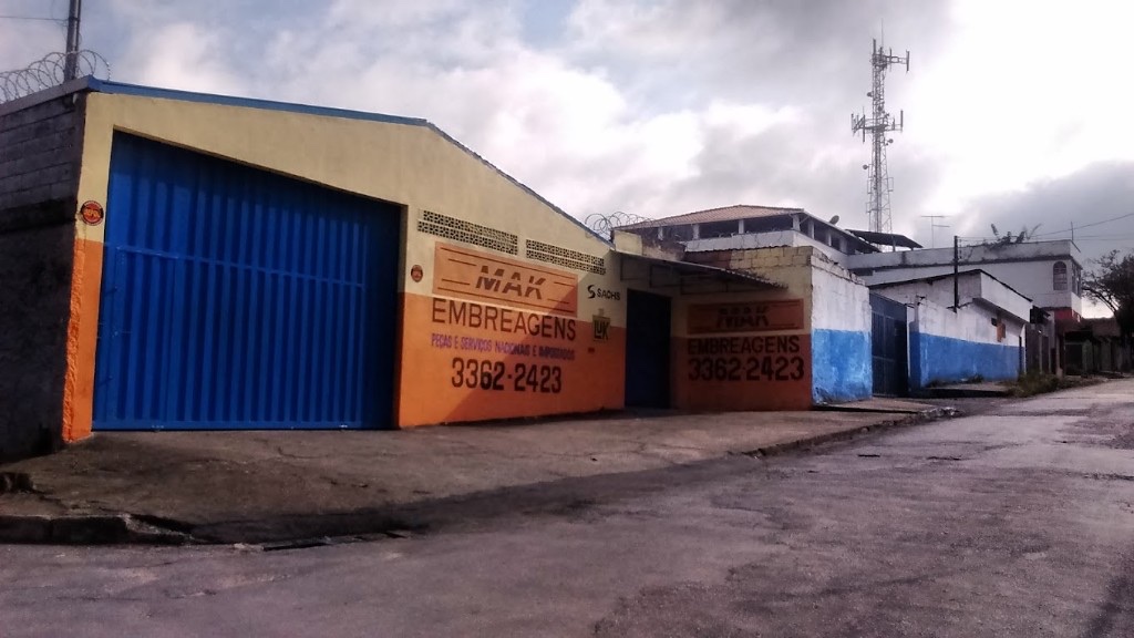 Vista da rua da MAK Embreagens